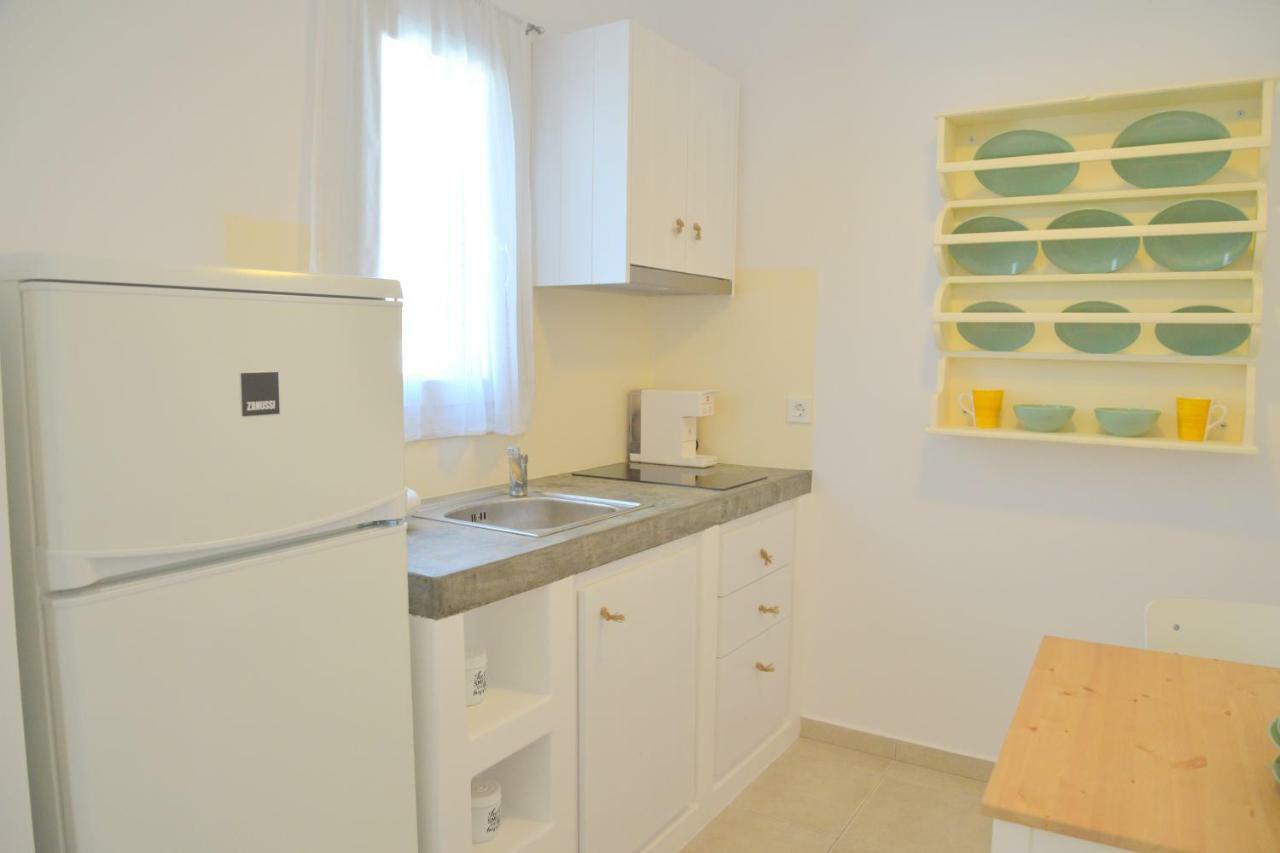 La Casa De Zag Apartment Adamantas  Bagian luar foto